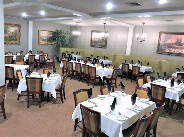 Thoroughbreds Chophouse and Seafood Grille