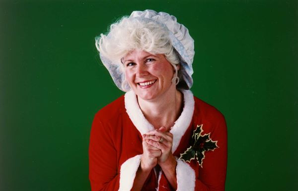 Miss Molly Family Christmas Entertainment