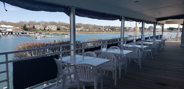 Flying Bridge Restaurant