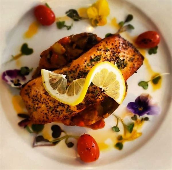 Yatenga French Bistro & Bar