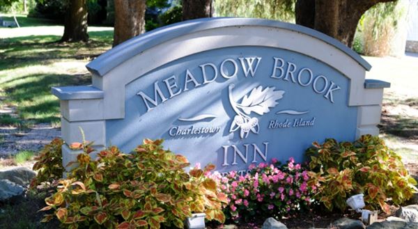 Meadow Brook Inn