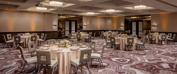 Embassy Suites Minneapolis Downtown