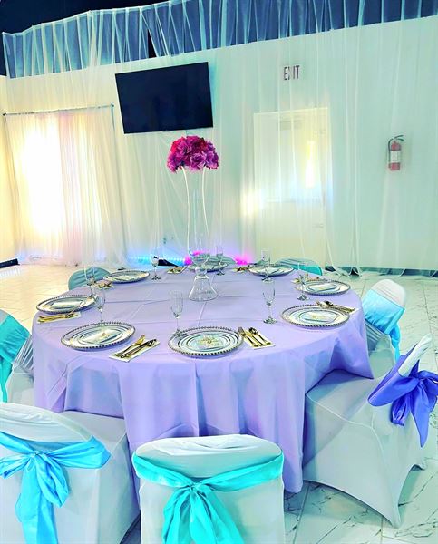 Funquol Luxury Events Center