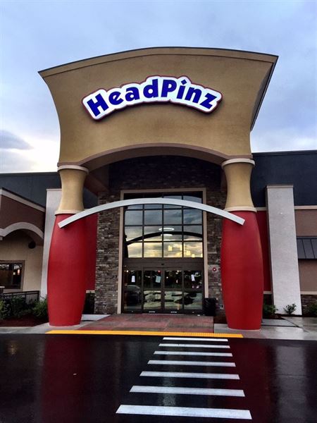 HeadPinz Entertainment Center