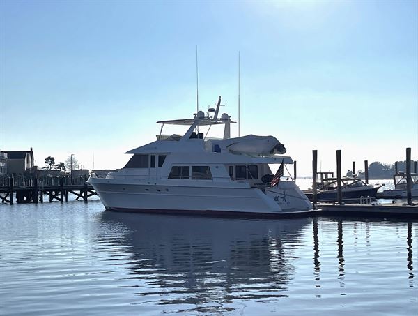 Good Dog Yacht Charters