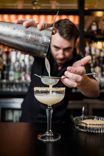 The Commodore Bar & Restaurant