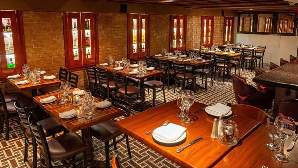 Lucia Ristorante And Bar