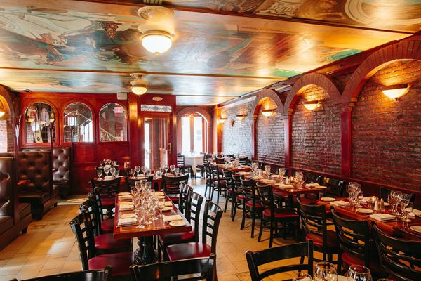 Lucia Ristorante And Bar