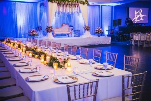 Delta Hotels Cincinnati (The Elements)