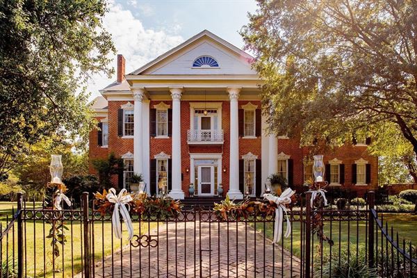 Holly Springs Garden Club