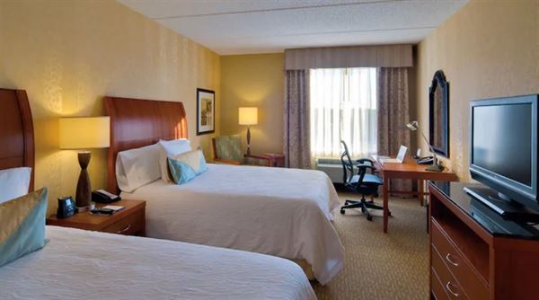 Hilton Garden Inn Lakewood