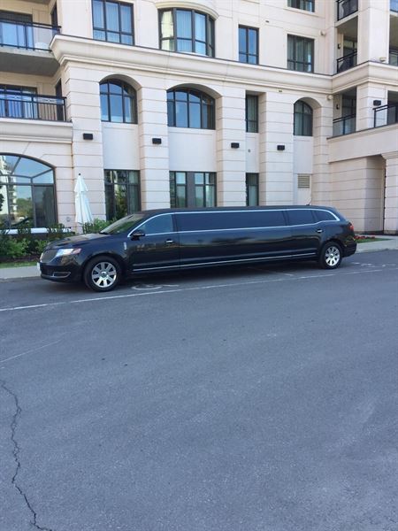 VIP Montreal limo