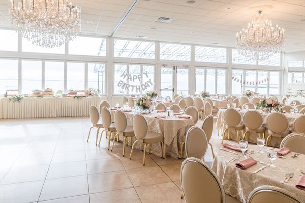 Lombardi's on the Bay