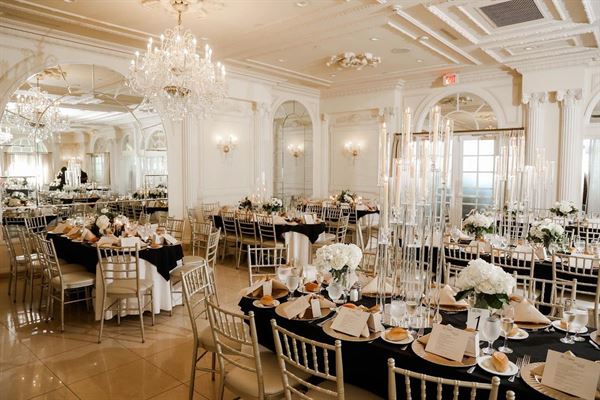 Lombardi's on the Bay