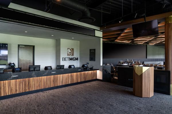 Flanker Kitchen + Sports Bar