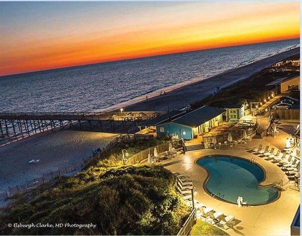 DoubleTree by Hilton Hotel Atlantic Beach Oceanfront