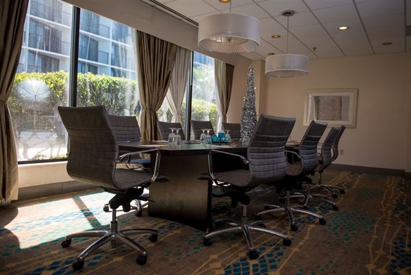 DoubleTree by Hilton Hotel Atlantic Beach Oceanfront