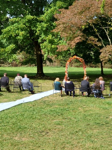 Black Dog Wine Company