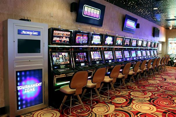 The Queen Baton Rouge