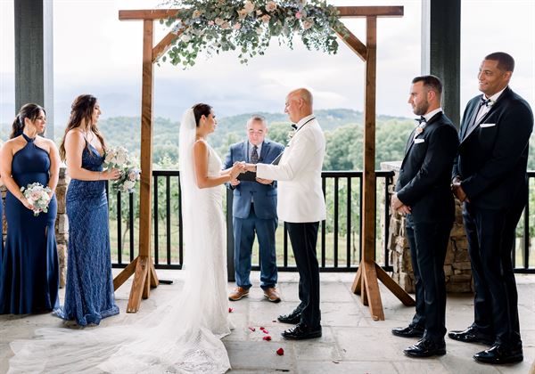 Kaya Vineyard & Winery