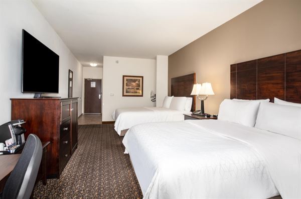 Holiday Inn Express & Suites Lander