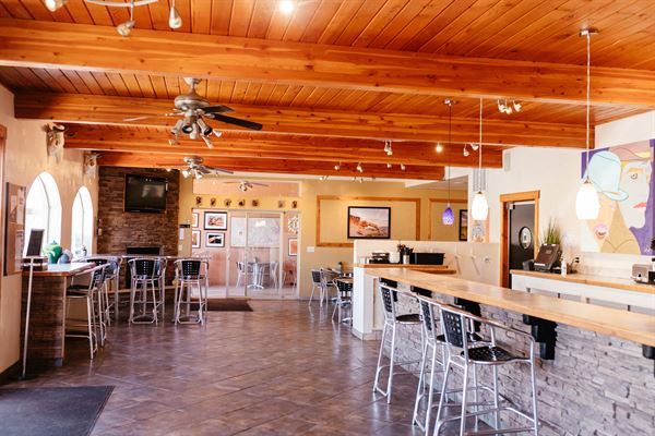 Circle D Motel & Eatery