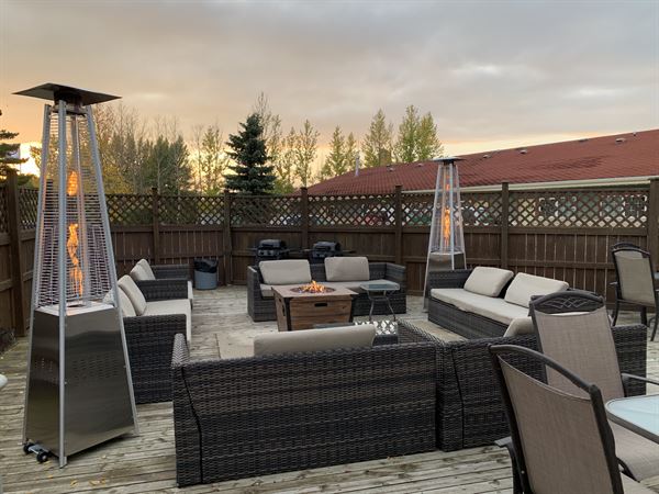 Russell Inn Hotel & Conference Centre