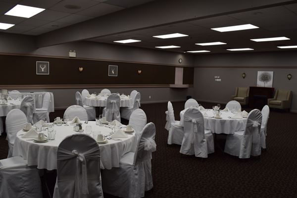 Russell Inn Hotel & Conference Centre