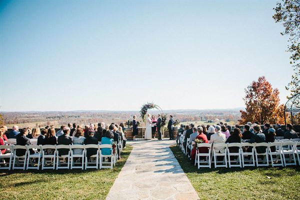 The Stable at Bluemont Vineyard