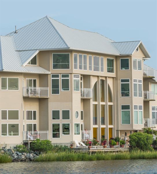 The Lighthouse Club at Fager's Island