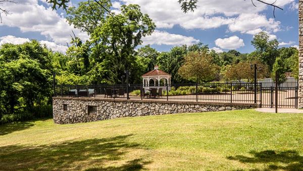 DoubleTree by Hilton Hotel Pittsburgh Airport