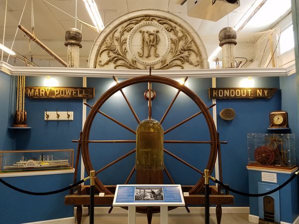 Hudson River Maritime Museum