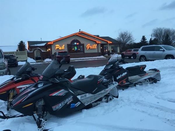 MJ Stevens Pub 'n Restaurant