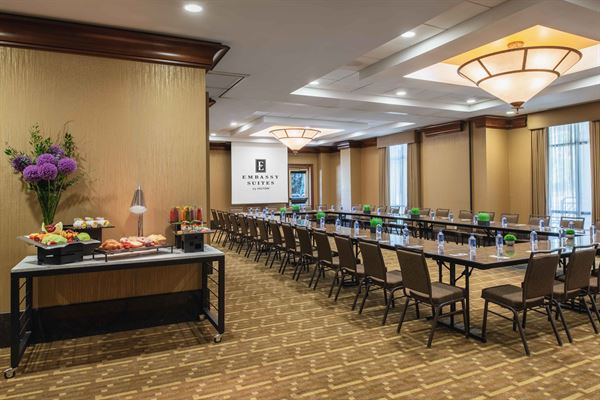 Embassy Suites Sacramento - Riverfront Promenade