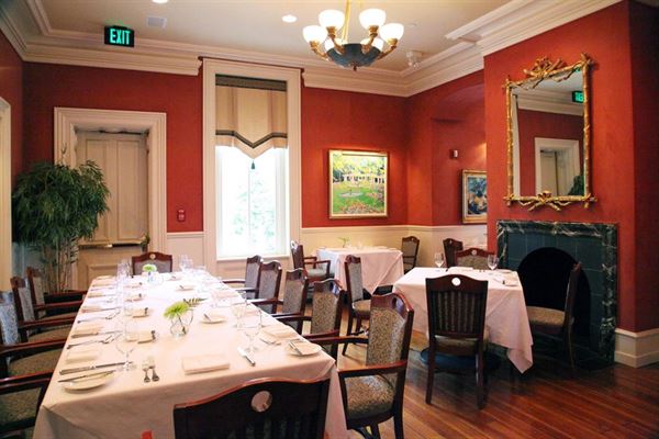 Second Empire Restaurant And Tavern