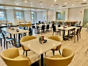 The 1750 Grille (Dining Room)