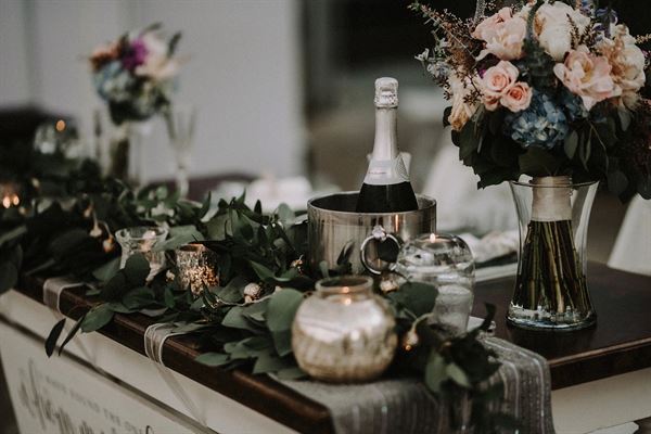 Benken Florist, Home, and Garden Center