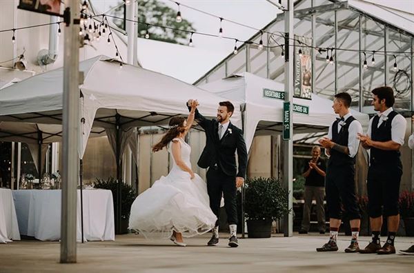 Benken Florist, Home, and Garden Center