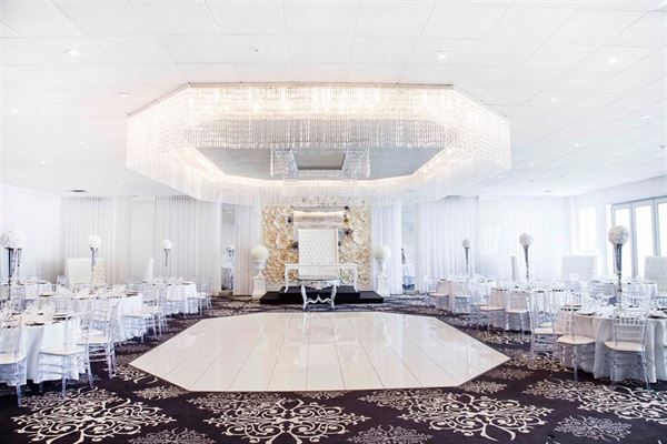 Buffet Roma Center Of Reception