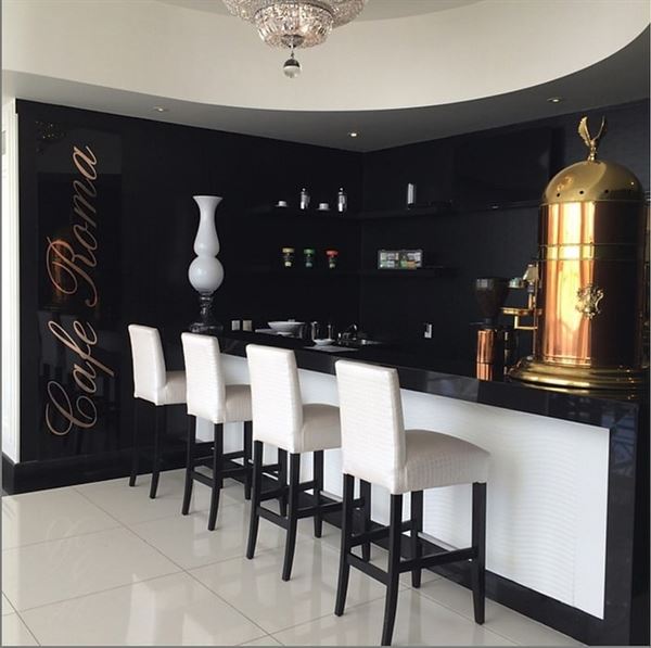 Buffet Roma Center Of Reception