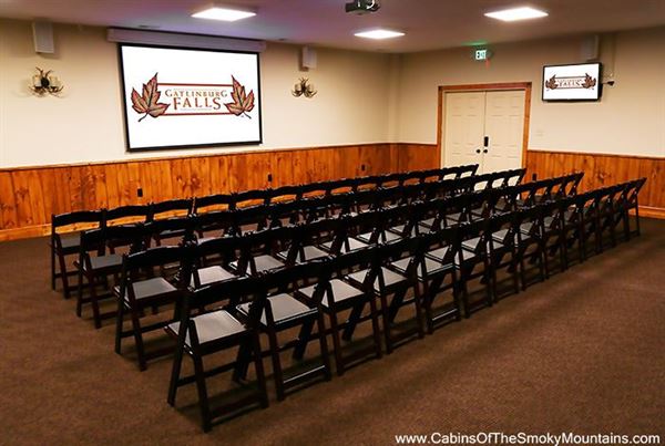 Gatlinburg Falls Resort