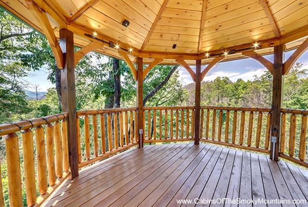 Gatlinburg Falls Resort