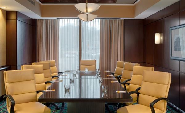 Courtyard by Marriott Arlington Crystal City/Reagan National Airport