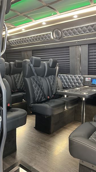 PGA Worldwide Limo Service & Event Transportation