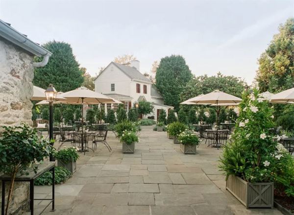 The Red Fox Inn & Tavern