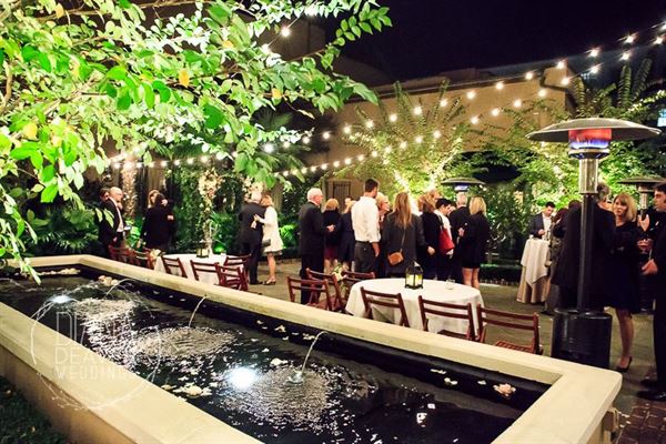 Peninsula Grill and The Planters Inn