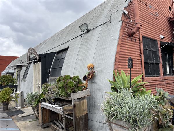 OTP RUSTIC OPEN AIR YARD & HANGER