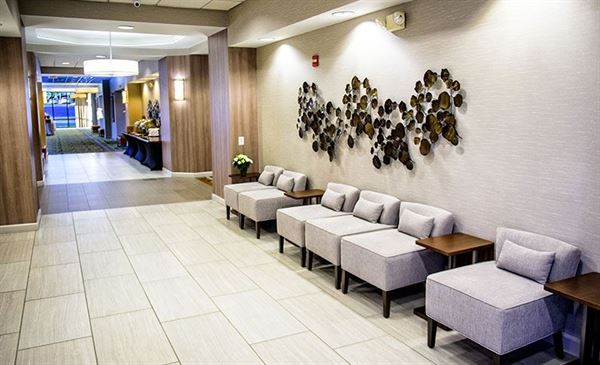 Crowne Plaza Dulles Airport