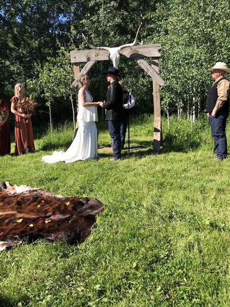 Quaking Aspen Springs- Rustic Ranch Venue