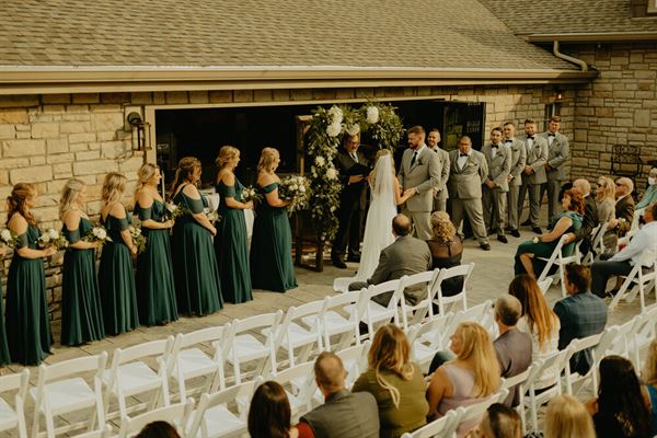 Whitetail Lodge And Banquet Hall